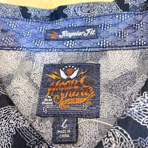 Moon shine gray black white paisley regular fit sleeve 5 inches covered snaps